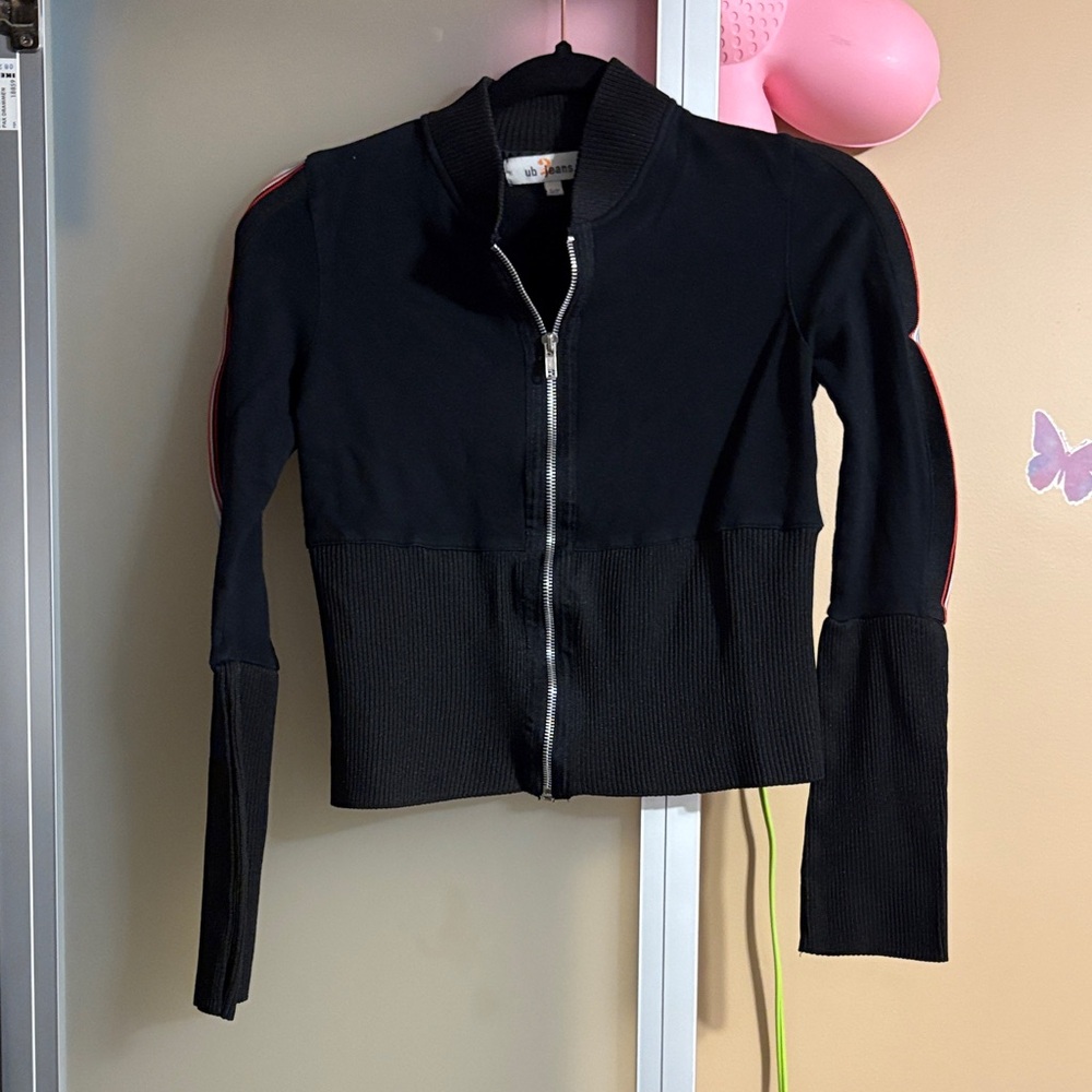 Cropped Zip Up Athletic and Casual Sweater Top for Women